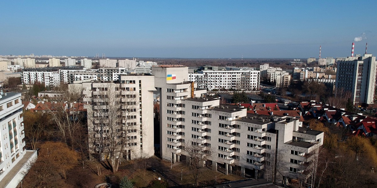 Szpiegowo odebrane Rosji. Warszawa wysyła komornika na Sobieskiego 100