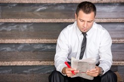 Zasiłek dla bezrobotnych: Jak długo można go otrzymywać? Ile wynosi?