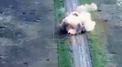 Zmasowany szturm żołnierzy Rosji zmienił się w rzeźnię. Mocne nagrania z frontu