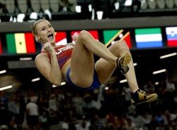 Nina Kennedy i Katie Moon podzieliły się złotym medalem w skoku o tyczce