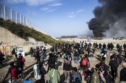 Uchodźcy z Afryki i Azji padają ofiarą niewolniczej pracy