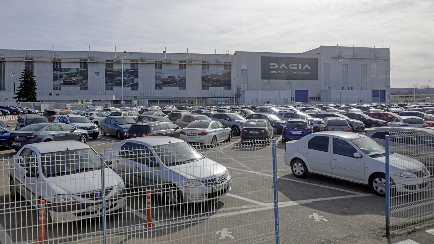 Cum mai poate fi industria auto din Europa, inclusiv România, competitivă în fața China. Adrian Sandu, expert: „E nevoie de stabilitate și de politici economice coerente, direcționate spre atragerea investițiilor”