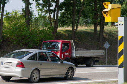 Kierowcy powinni uważać. Na drogach pojawi się 100 kolejnych fotoradarów