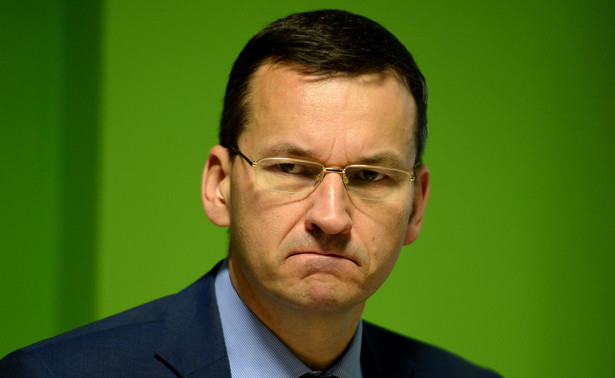 [NEWS DGP] Wyższe emerytury Morawieckiego nie dla nauczycieli, policjantów, wojskowych...