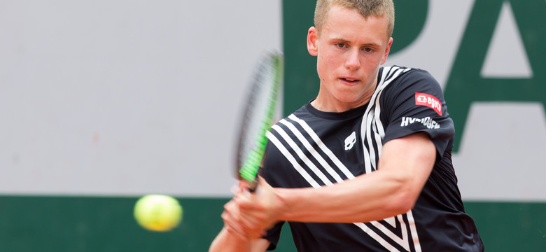 Deszcz przeszkodził w meczu Polaka na Roland Garros. 17-latek o krok od finału