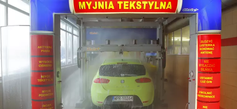 Masz nowe auto? Uważaj w myjni automatycznej!