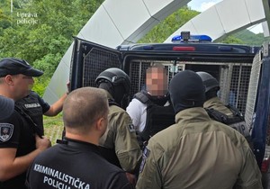  Ekstradicija člana OKG