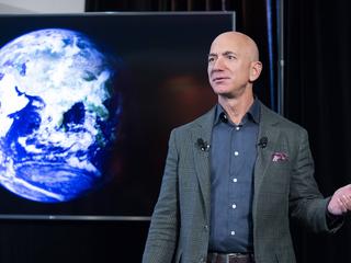 Najbogatszy człowiek świata Jeff Bezos poświęci sporą część majątku na powstrzymanie kryzysu klimatycznego