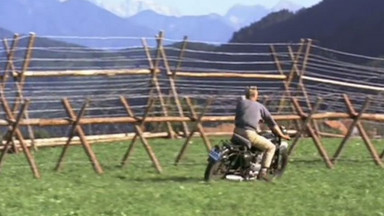 Motocykl Steve McQueena pomoże zebrać pieniądze na śmigłowiec ratunkowy