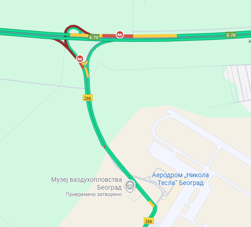 Gužva na prilazu aerodromu "Nikola Tesla" nakon saobraćajnih nesreća
