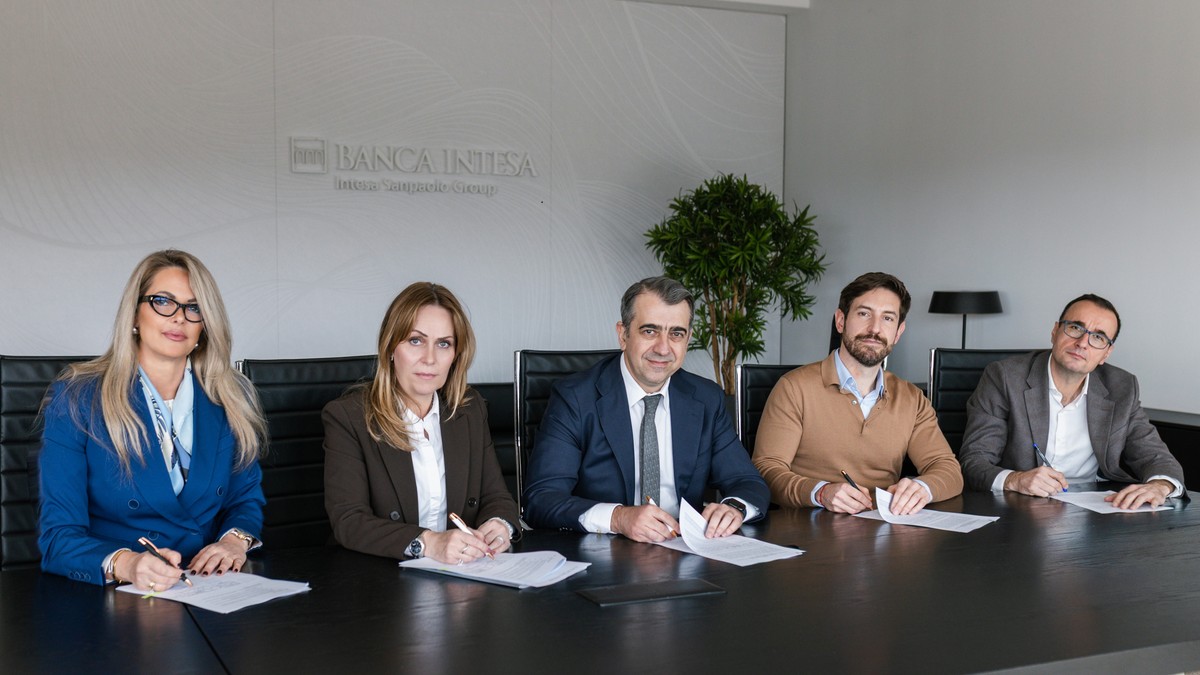 Investicija u razvoj prodajne mreže kompanije Clips DK doo: Banca Intesa realizovala petu emisiju mini obveznica bez kolaterala u Srbiji
