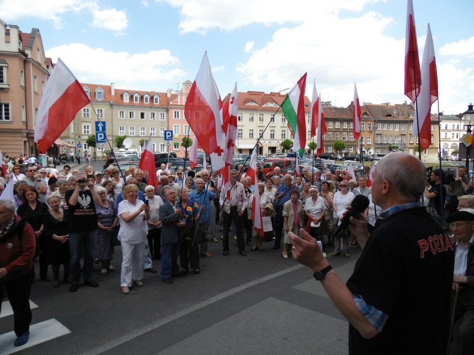 Modlili się o nawrócenie prezydenta 
