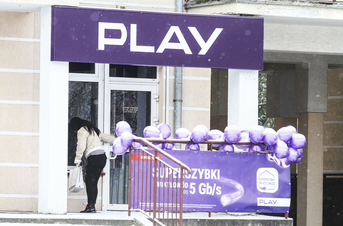 Play podnosi ceny usług dla dawnych klientów UPC Polska. UOKiK czuwa