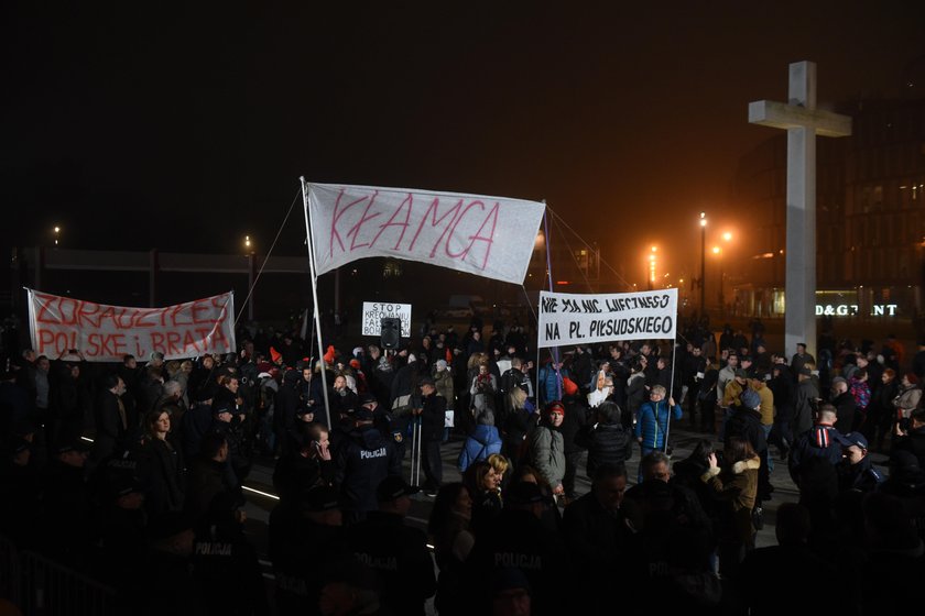 Święto Niepodległości. Odsłonięcie pomnika Lecha Kaczyńskiego