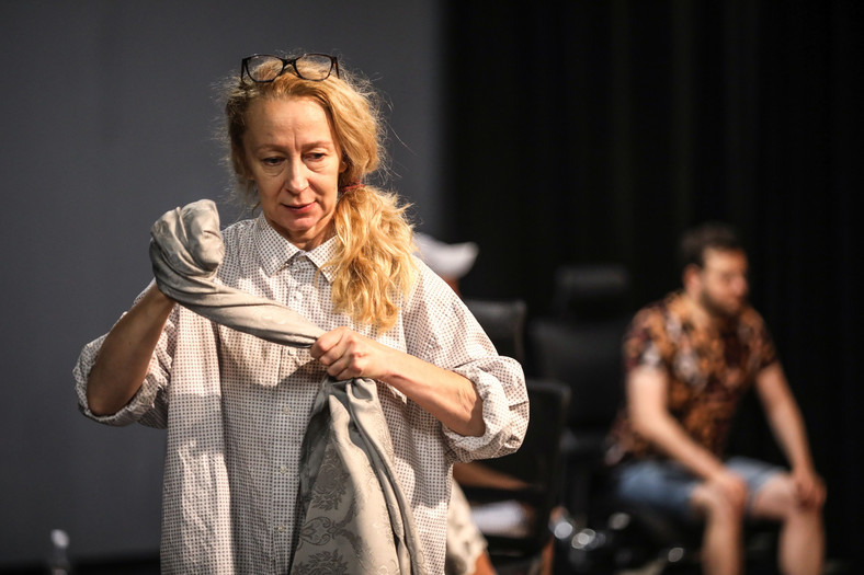 Próba spektaklu "Zaraza", Teatr im. Stefana Żeromskiego, na zdjęciu: Joanna Kasperek