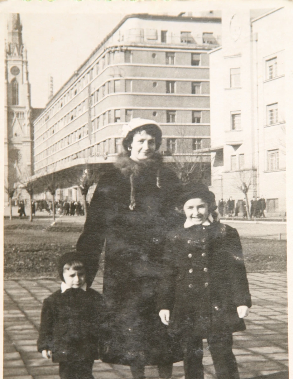 Saša Popović, porodične fotografije