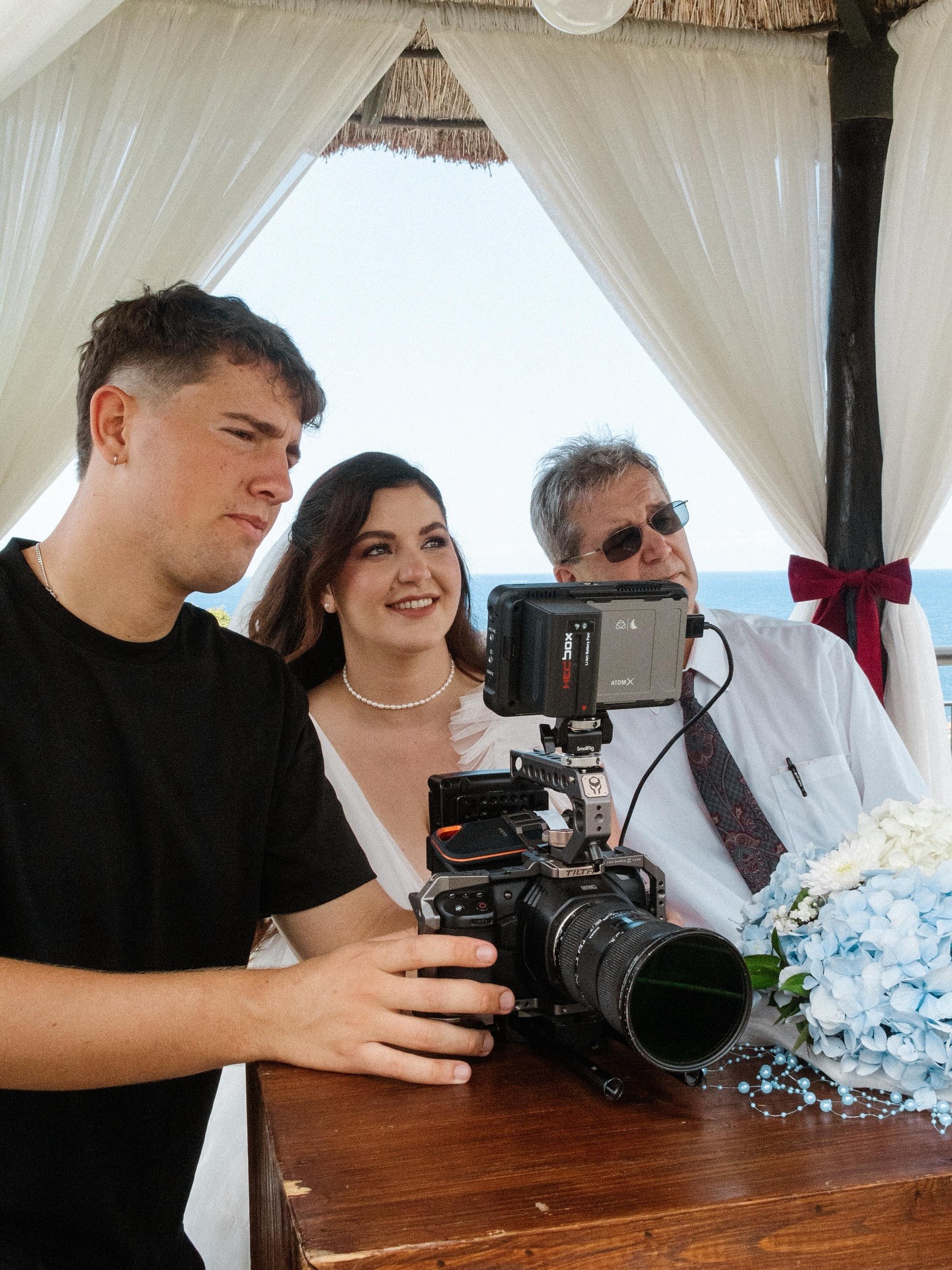 Celeste Buckingham vyzerala počas natáčania klipu ako nevesta.