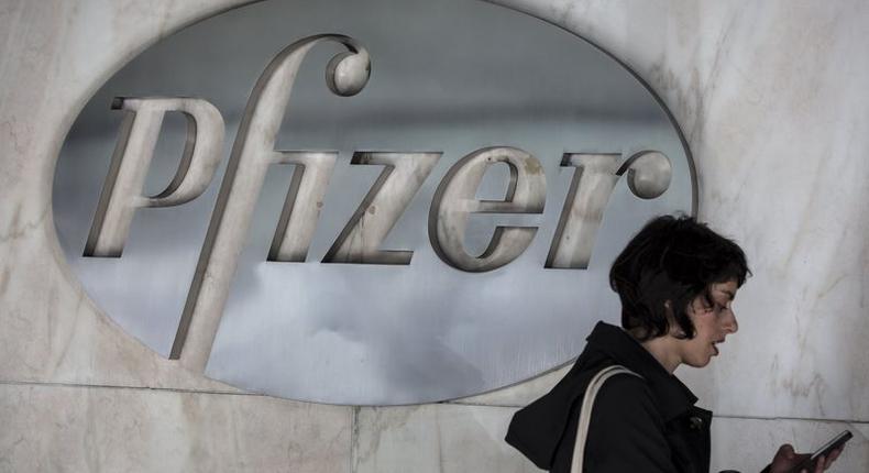 The Pfizer logo is pictured at their building in the Manhattan borough of New York October 29, 2015. REUTERS/Carlo Allegri
