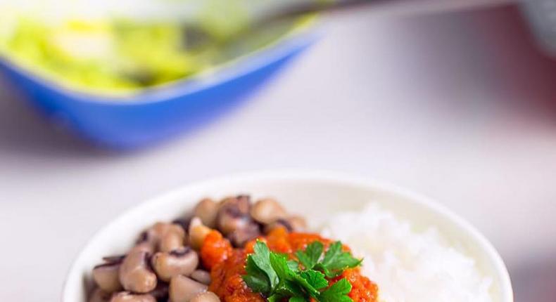 Rice and beans with tomato stew (telandeworld)