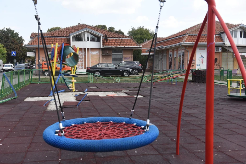 Decije igraliste u Zemunu nakon nesreće