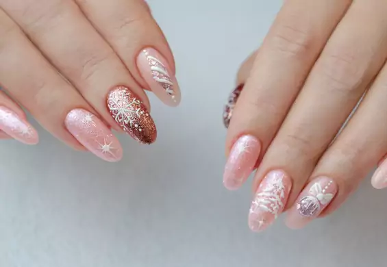 Snow nails, czyli paznokcie inspirowane śniegiem. Idealne na święta i sylwestra