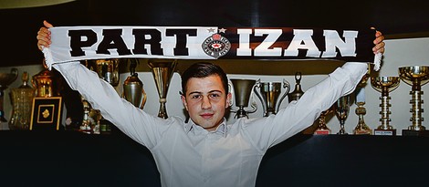 Đerlek posle potpisivanja ugovora za Partizan