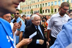 Kaczyński wystartuje z Warszawy? 'Muszę się podporządkować'