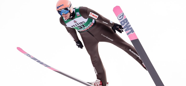 PŚ w skokach. Jest mała poprawa. Dawid Kubacki 14. w Engelbergu