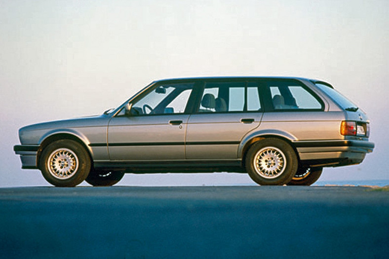 BMW serii 3 (E30)