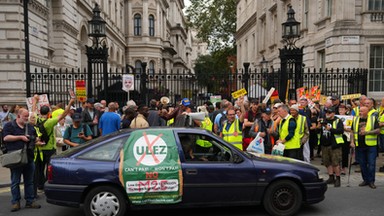 Brytyjczycy wściekli. Największe takie protesty w Londynie od lat. "To wojna z kierowcami" [REPORTAŻ]