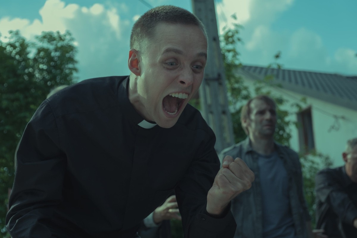 Bartosz Bielenia w filmie "Boże Ciało"