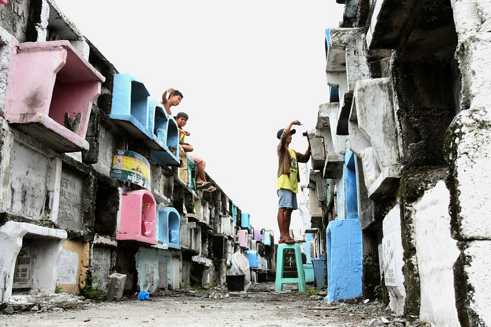Filipiny - Manila - mieszkając z umarłymi