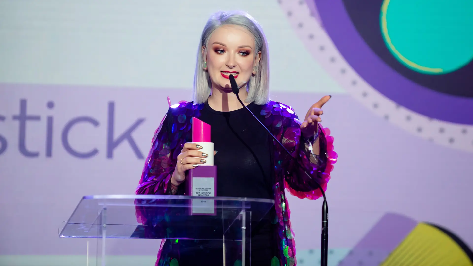 Red Lipstick Monster po raz drugi z rzędu z nagrodą Beauty Influencer of the Year [wywiad]