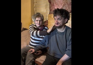 Majka Dušanka i sin Zoran iz sela Đurđin