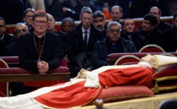 Od jutra będzie można zobaczyć grób Benedykta XVI w Grotach Watykańskich