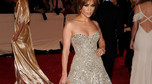 Jennifer Lopez na Gali Costume Institute w The Metropolitan Museum of Art
