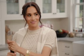 "Tužno je... previše se trudi da ostane u centru pažnje": Kritike na račun Megan Markl su OČAJNE, a njen otac tek NIJE BIRAO REČI - pokopao je ćerkin šou do kraja