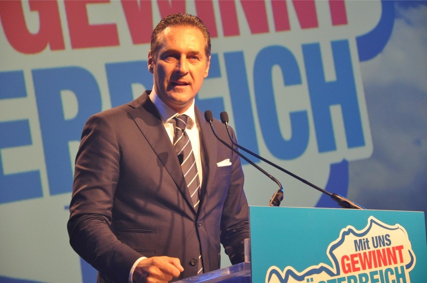 Hajnc-Kristijan Štrahe, lider stranke