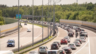 Polacy wyjeżdżają na weekend. Sytuacja na drogach