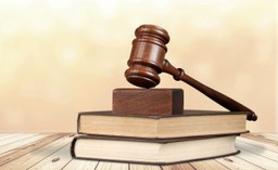 Kasjerka CBA prawomocnie skazana za wyprowadzenie 9,2 mln złotych