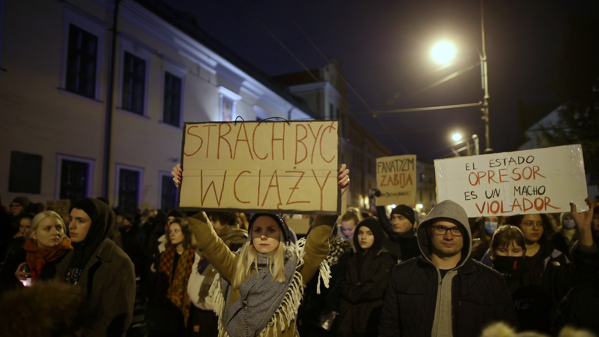Protest pod hasłem "Ani jednej więcej" w Krakowie
