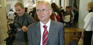 Rekordziści wśród ministrów - ich próbowano odwołać najwięcej razy