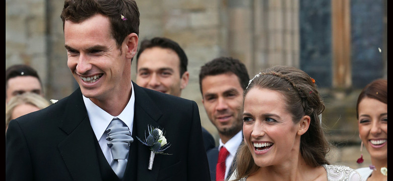 Andy Murray do ślubu ubrał się w plisowaną spódnicę w kratę. ZDJĘCIA