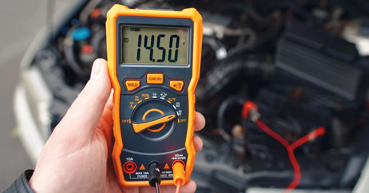 Jak odpalić samochód na mrozie? Oto najlepsza metoda