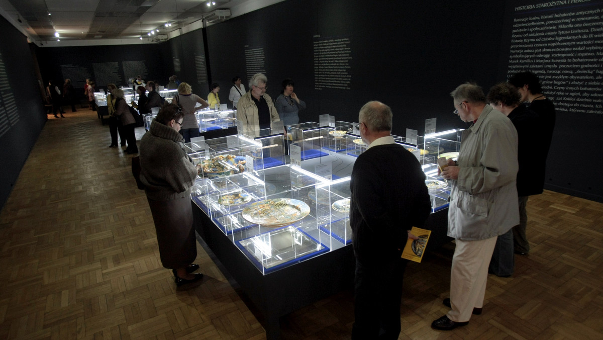 Wystawę ceramiki pradziejowej i wczesnohistorycznej z gromadzonych od 1909 r. zbiorów Muzeum Ziemi Kujawskiej i Dobrzyńskiej otwarto we Włocławku.