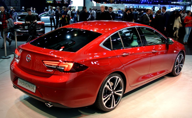 Opel insignia grand sport