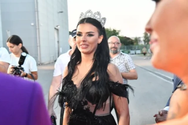 Drugarica Anite Stanojlović otkriva da su joj bankovni računi ispražnjeni - Nisu joj uneli majčinu čestitku za Novu godinu!