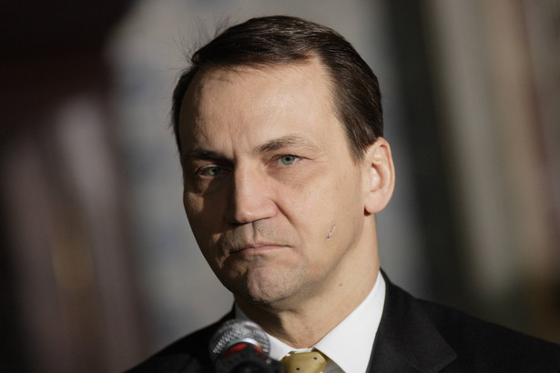 Sikorski wzywa Koreę Północną do zakończenia prowokacji