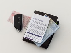 Od stycznia każdy kierowca zapłaci więcej. Ceny w górę, a kara rekordowa