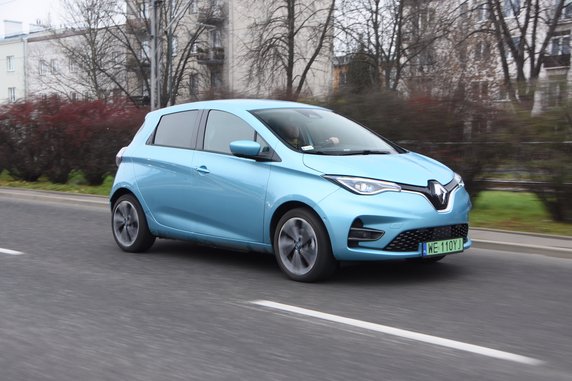 Renault Zoe E-Tech - zasięg na autostradzie 292 km